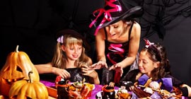 Feiern und dabei sparen: Dekoration und Rezepte für Halloween